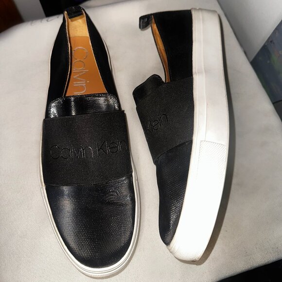Calvin Klein Rebecca black loafer - Picture 2 of 3